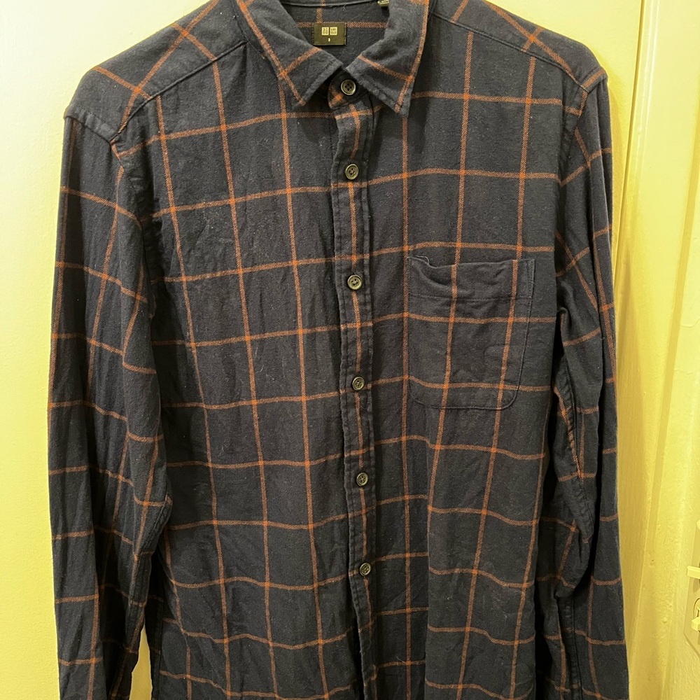 Uniqlo flannel shirt navy with brown stripes
